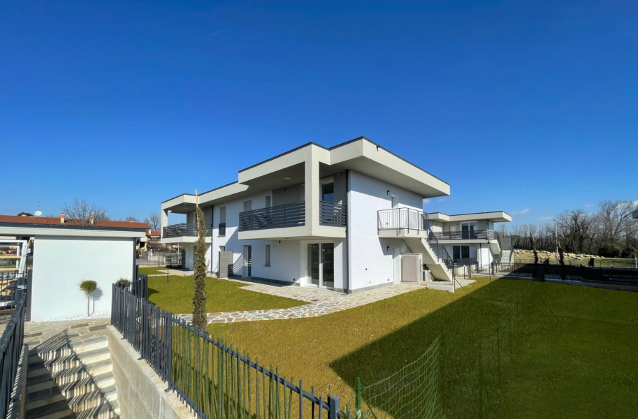 Capriate appartamento in villa C2